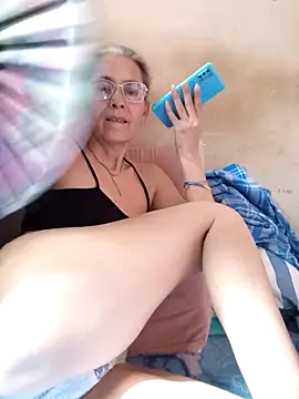 NanitaFun's Live XXX Chat