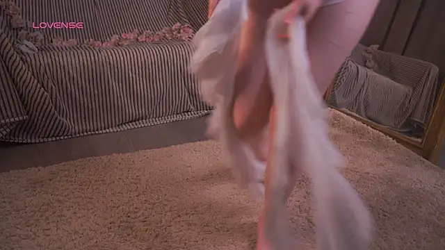 Show modela EvaDowe na web-kameri