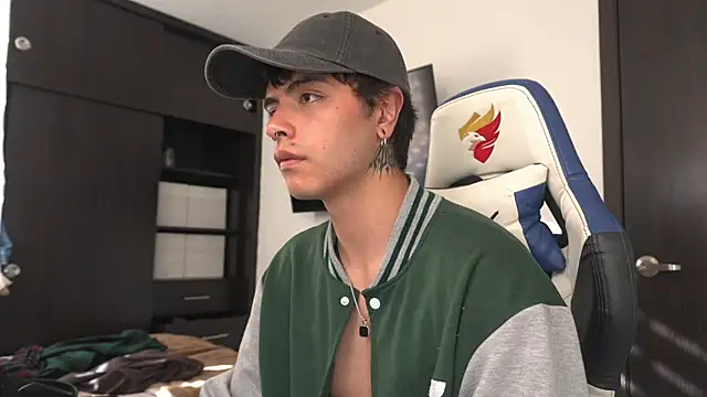 _morghan_: διαδικτυακό σόου στην κάμερα