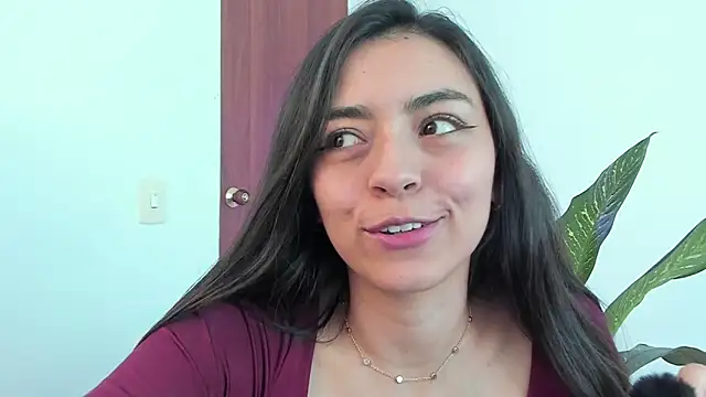 canelleGarces – Live XXX-chat