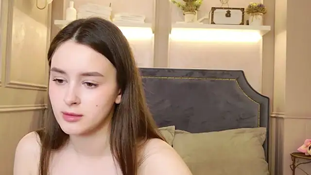 EvaSwen 라이브 XXX 채팅