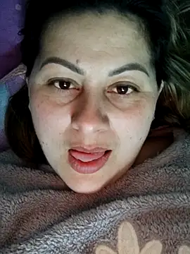 Soli9999 – Naživo XXX chat