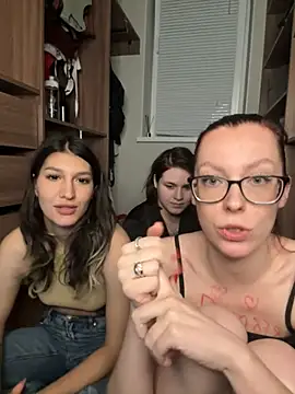 RussianGirls_ – Live XXX-chat