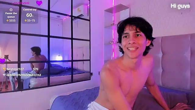 Chat XXX ao vivo de Cheys_Mast