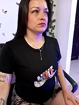 Czat XXX na żywo – Isa_bluee