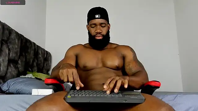 Show modela james_musclebbc na web-kameri