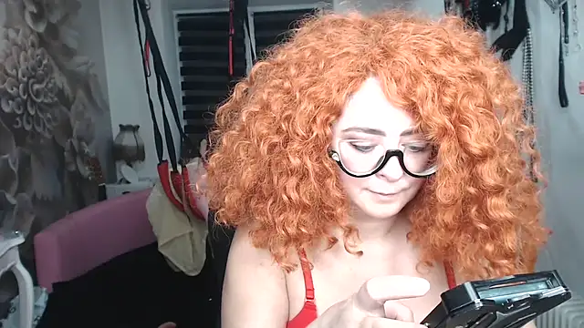 MISSwithDOLLS' Live XXX Chat