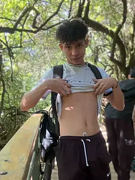 yoursexyjose: онлайн-секс-чат