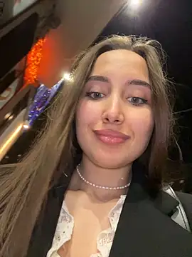 ICrazyOneIRL Live XXX Chat