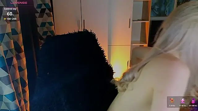 Chatroom XXX en direct de MilanaOmg