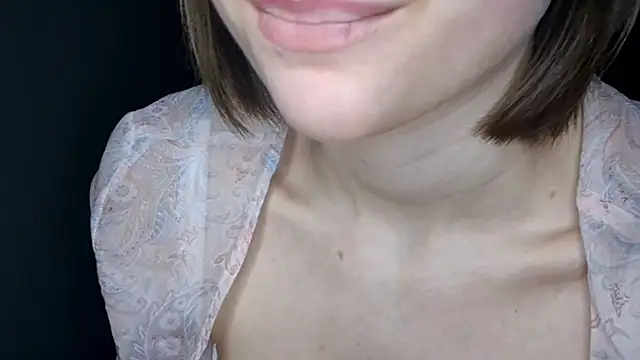 ExitedTrothのウェブカメラショー