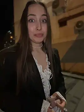 ICrazyOneIRL Live XXX-Chat