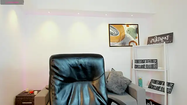 Chat XXX en directo de Alicee_Broownn