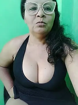 دردشة Amarantha25 الجنسية الم باشرة