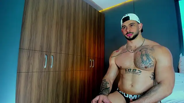 Chat XXX ao vivo de massimo_visconti