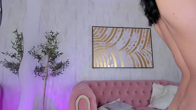 Chat +18 de Krissi_latore ao vivo