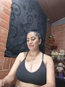 Chatroom XXX en direct de Alexandrina