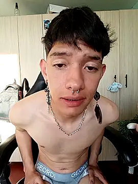 heyy_noah11 웹캠 쇼