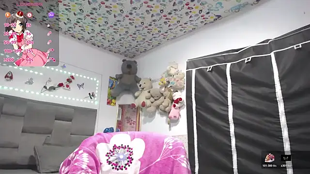 Sharloth_milf 现场XXX聊天