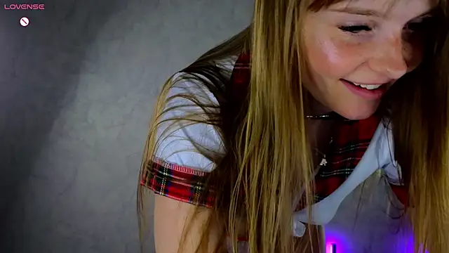 Lovelly_molly1 Chat XXX live