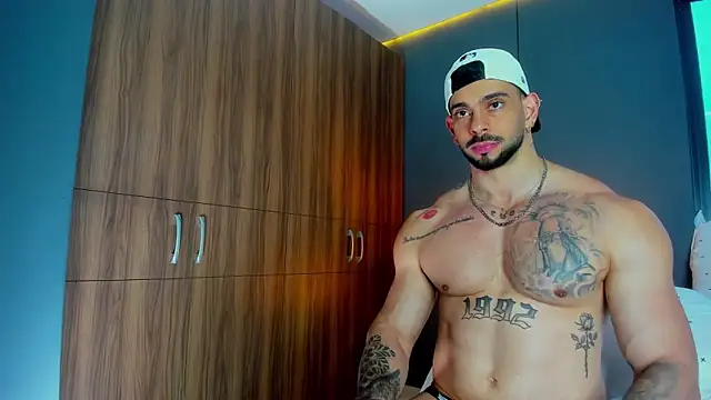 massimo_visconti Live XXX-Chat