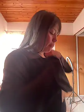 -Selene-'s Live XXX Chat