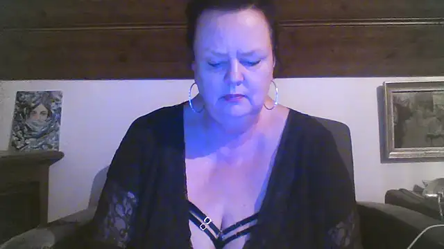 TiffanyMature Obrolan Langsung XXX