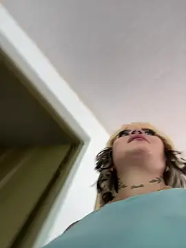 _CuteGirls_ Adlı Modelin Canlı XXX Sohbeti