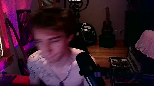 LEVIATHANX666: вебкам-шоу