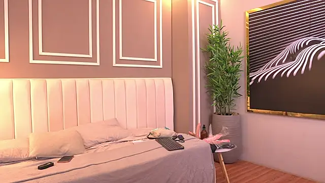 Chat +18 de Tayler_Kim ao vivo