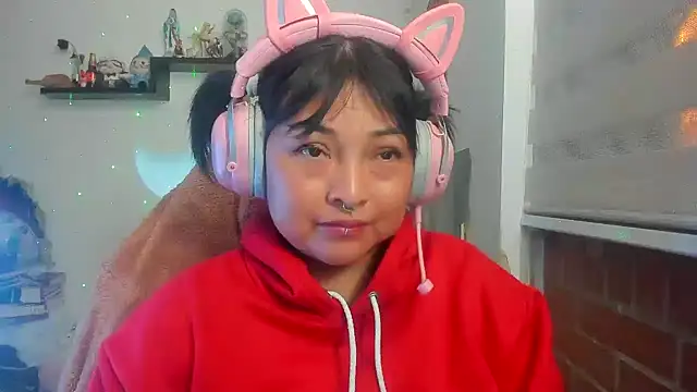 Shaddycute_のライブXXXチャット