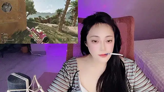 Daisy-77's Live XXX Chat