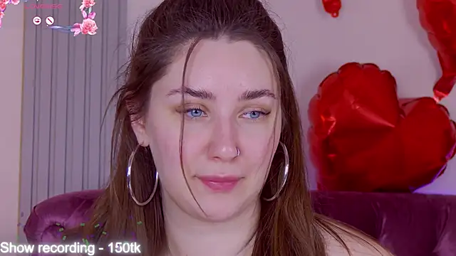 KiraBarlows' Live XXX Chat