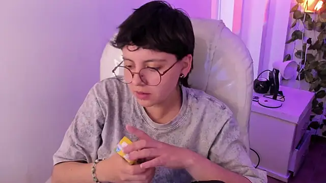 Nathaly_ds' Live XXX Chat