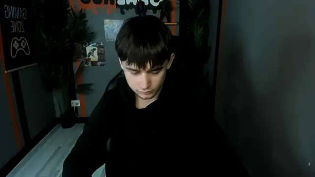 AlejandroEllias Adlı Modelin Canlı XXX Sohbeti