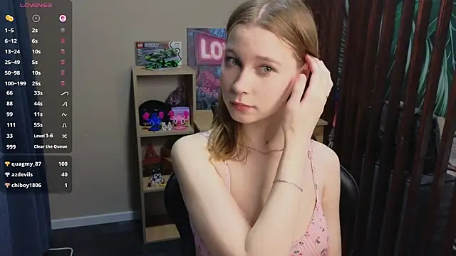 vickky_shy's Live XXX Chat