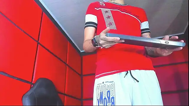 Chat XXX en directo de Daniel_huge22