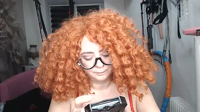 MISSwithDOLLS live XXX chat