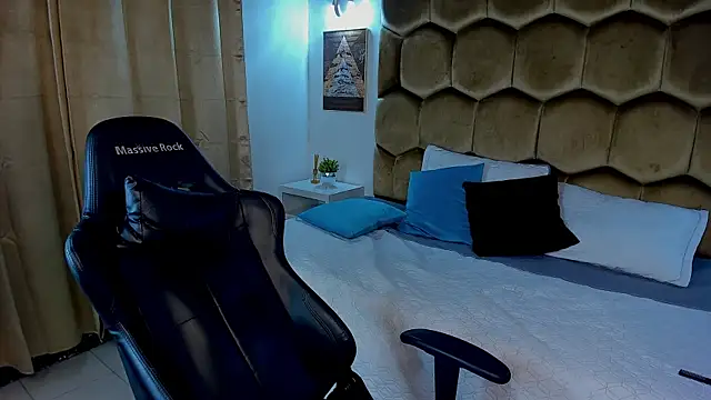 Emmet_CollinsJS' Webcam Show