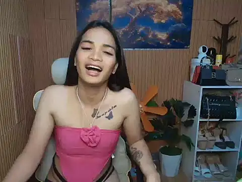 _Kathaleya Pertunjukan Webcam