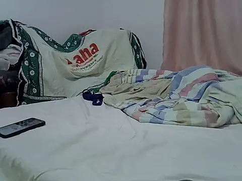 Chatroom XXX en direct de prettybeee