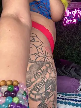 RenaThickAss Chat XXX in diretta