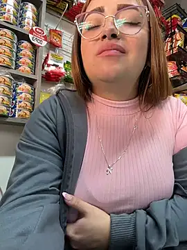 Tatiana_O Show in webcam