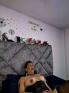 Shantey_Laurent's Live XXX Chat