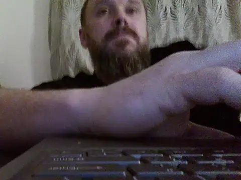 FROL83: διαδικτυακό σόου στην κάμερα