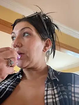 Sembang XXX Secara Langsung LittleMissEeve