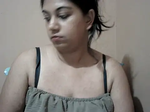 bellachow10: онлайн-секс-чат