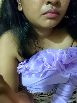 Chat +18 de Tridha_2 ao vivo