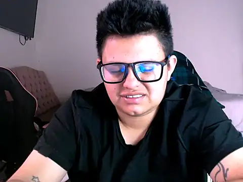 tatsumi_naoのライブXXXチャット