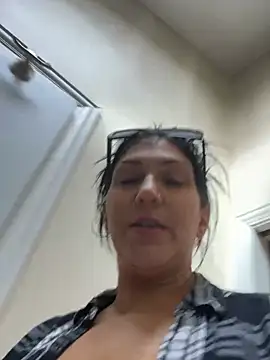 LittleMissEeveのライブXXXチャット